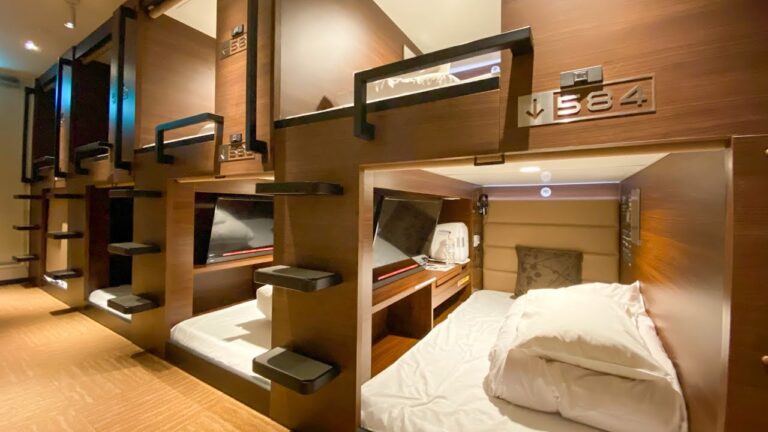 Stay at a Deluxe Capsule Hotel with Sauna 🏨🧖♨︎