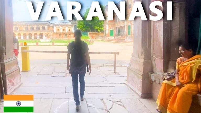 VARANASI India | Lively City Along the Ganges River 🇮🇳
