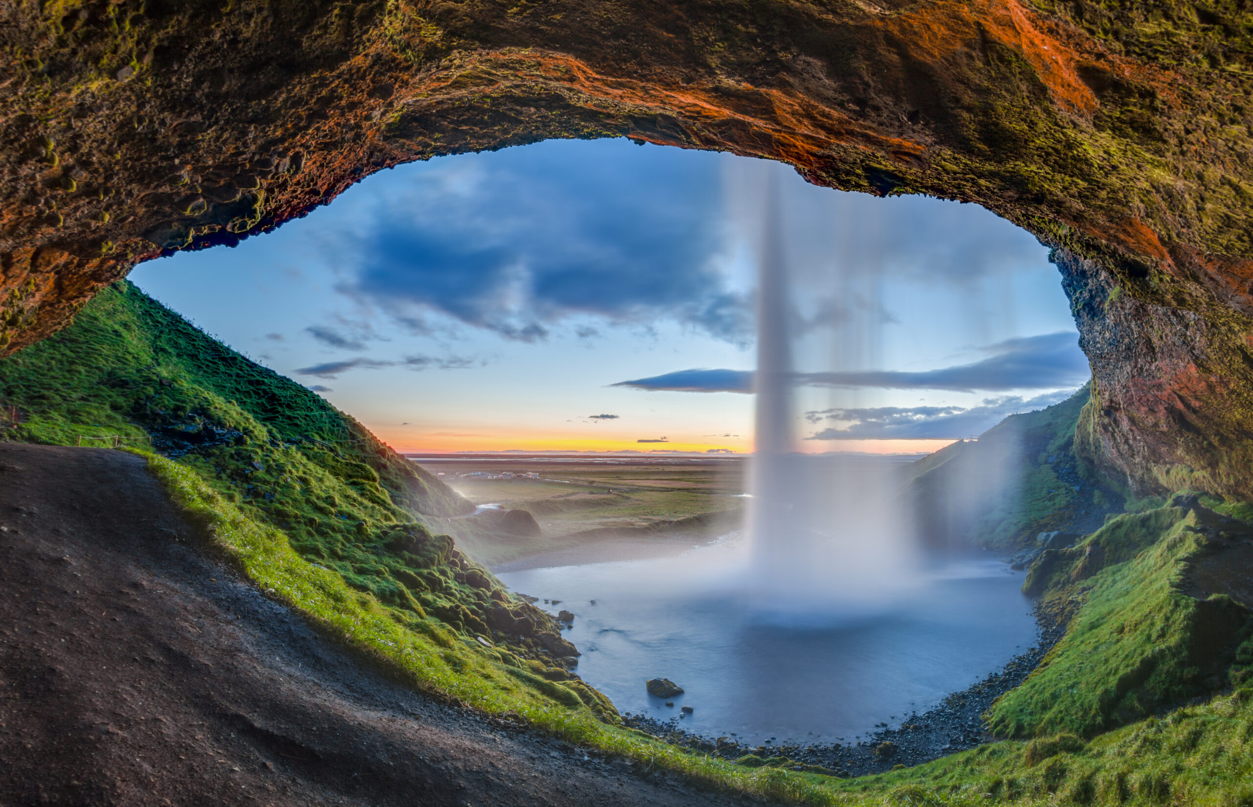 Destination“The Top 10 Must-Visit Destinations in Iceland