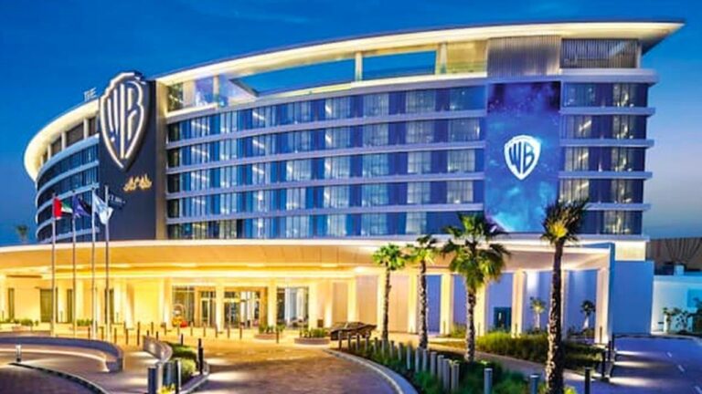 WB Abu Dhabi, World’s First Warner Bros Hotel & Theme Park (full tour in 4K)
