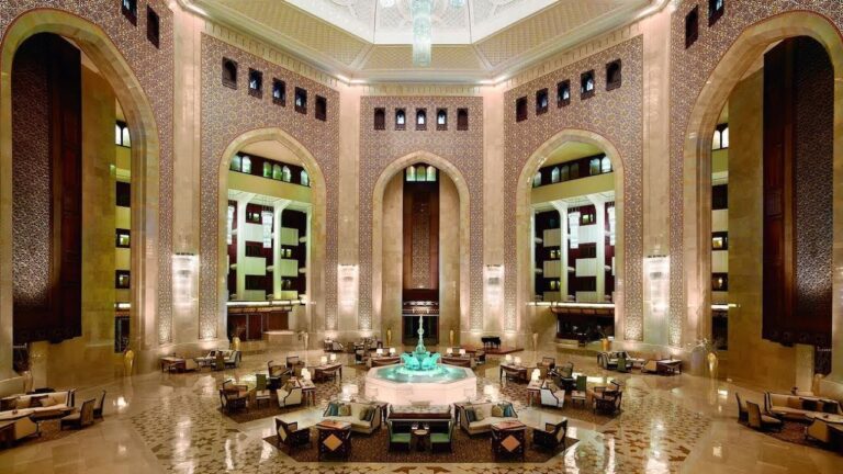 Al Bustan Palace, a Ritz-Carlton Hotel (Oman):  full tour (STUNNING lobby!)