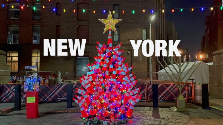 NYC LIVE Downtown Manhattan to Brooklyn via Brooklyn Bridge NYC Christmas 2023 (December 7, 2023)