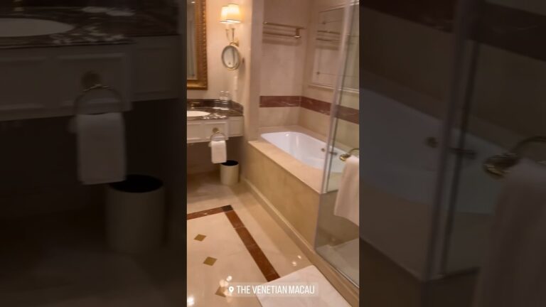 Royal Luxury Suite at Venetian Macau #venetianmacau #luxury #hotel #travel #vacation