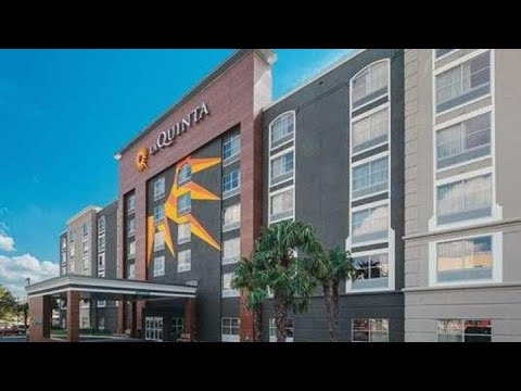 La Quinta Inn & Suites by Wyndham San Antonio Downtown – Cheap Hotels In San Antonio – Video Tour